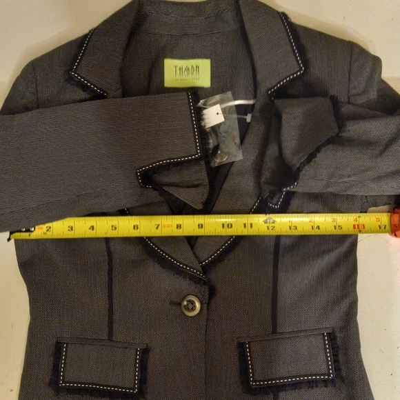 Nancy Rose THORN Blazer Jacket Black & White Pindot Cropped Size 0 NEW - Picture 4 of 9